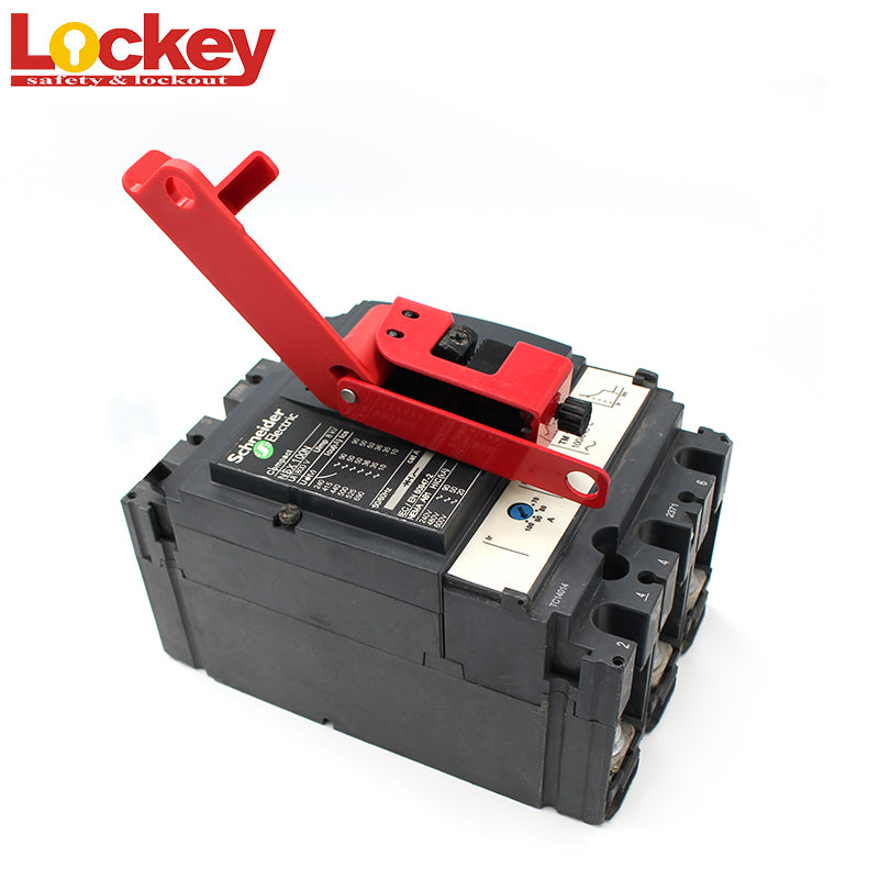 Grip Circuit Breaker Lockout, 17.5 mm — Application example